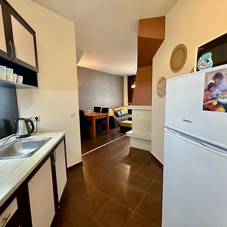 Menada Imperial Heights Apartment